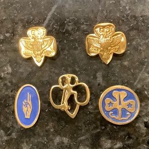 Lot of 5 Vintage Girl Scouts Pins